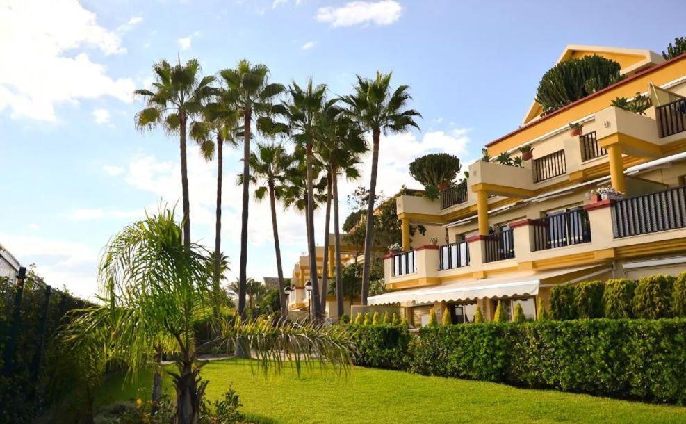 Oleholidays 505 Romana Playa Primera Linea Playa Marbella Exteriör bild