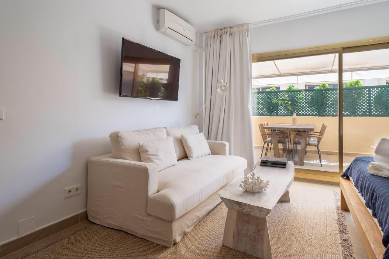 Oleholidays 505 Romana Playa Primera Linea Playa Marbella Exteriör bild